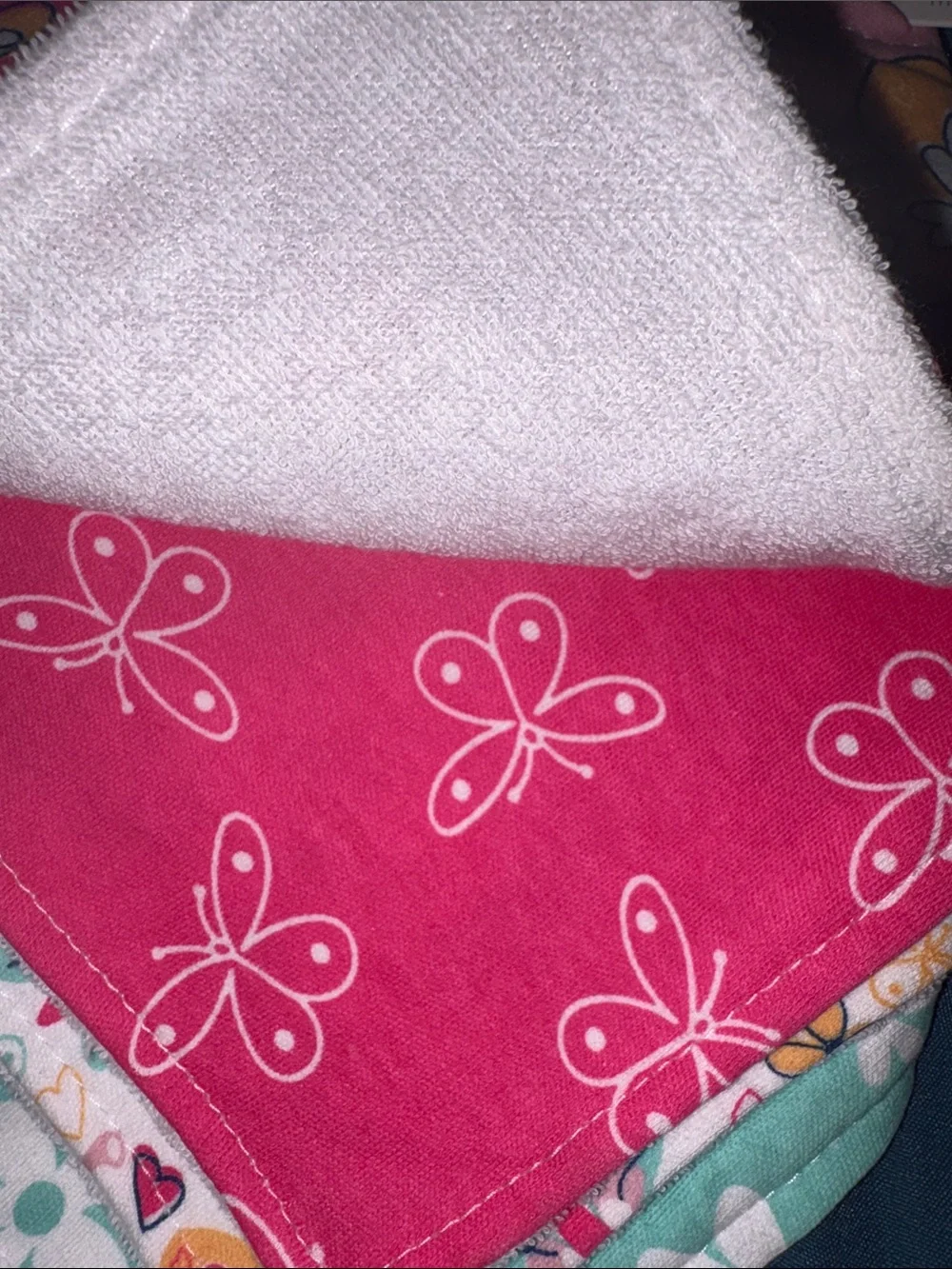 Le Bebe Favorite- Baby Girls' Pink Butterfly 🦋 & Flowers 🌺 Bandana Bibs - 4 Pack